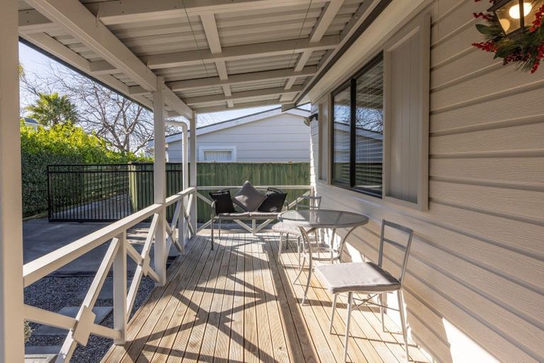 Photo of property in 72a Avondale Road, Taradale, Napier, 4112