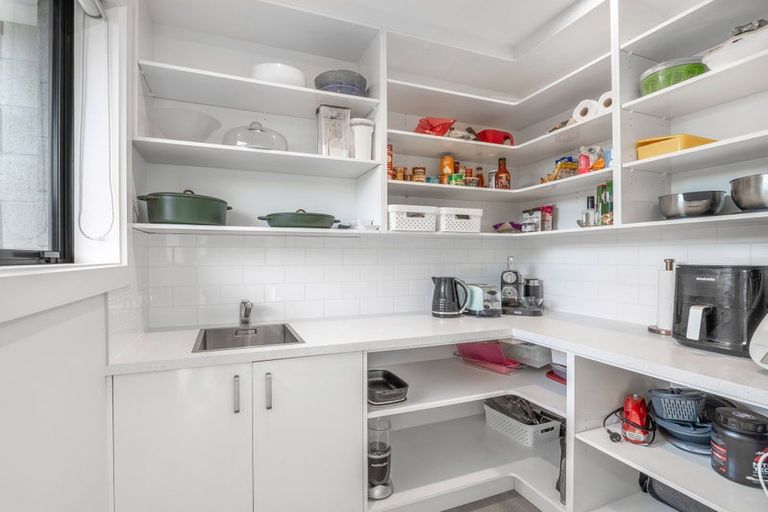 Photo of property in 12 Overton Place, Prebbleton, 7604