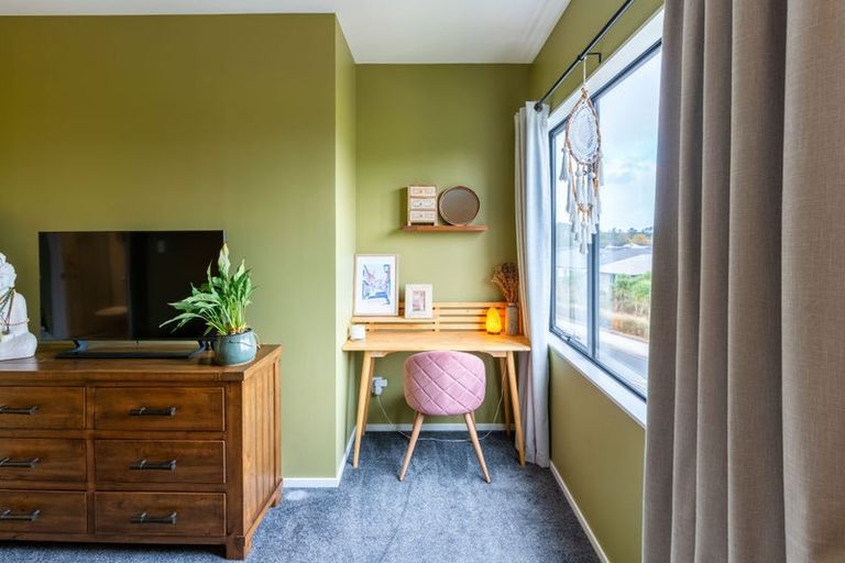 Photo of property in 7a Podgora Avenue, Kumeu, 0810