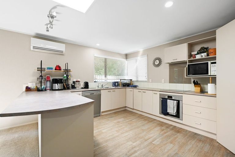 Photo of property in 26 Bouverie Crescent, Flagstaff, Hamilton, 3210