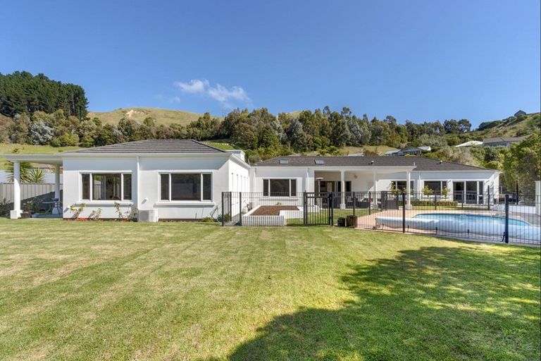 Photo of property in 115 Kent Terrace, Taradale, Napier, 4112