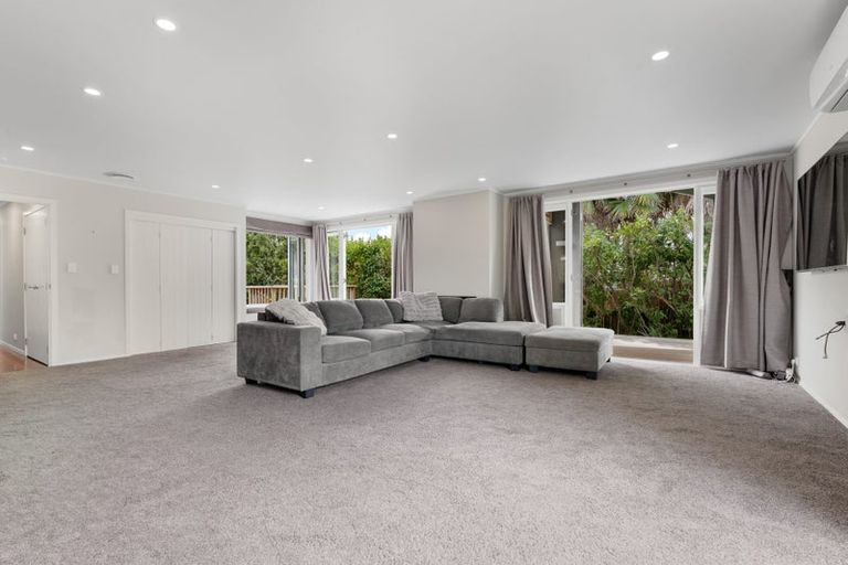 Photo of property in 22 Denehurst Drive, Waimauku, 0812