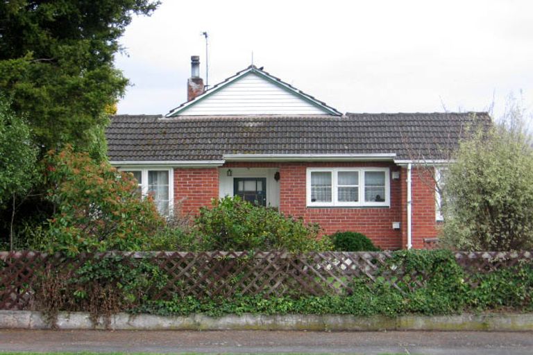 Photo of property in 51 Masters Crescent, Masterton, 5810