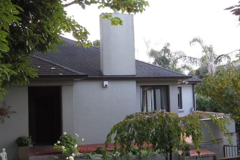 Photo of property in 8 Rangiwhea Road, Waiuku, 2123