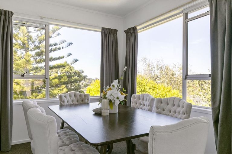 Photo of property in 205 Glamorgan Drive, Torbay, Auckland, 0630