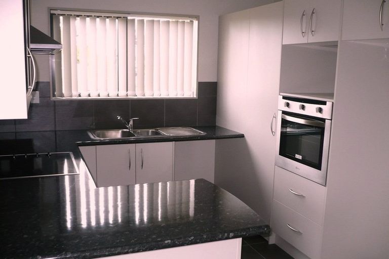 Photo of property in 4b Lili Road, Tuakau, 2121