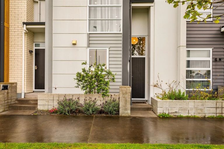 Photo of property in 22 Squadron Drive, Hobsonville, Auckland, 0616