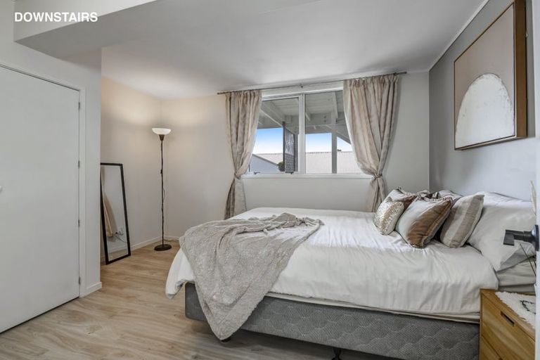 Photo of property in 10a Felicity Place, Unsworth Heights, Auckland, 0632