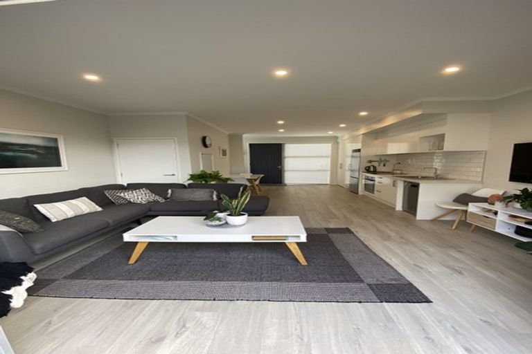 Photo of property in 20 Rangihina Road, Hobsonville, Auckland, 0616