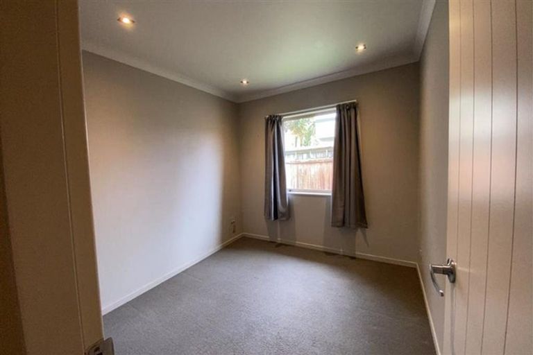Photo of property in 84 Solomon Street, Brookfield, Tauranga, 3110