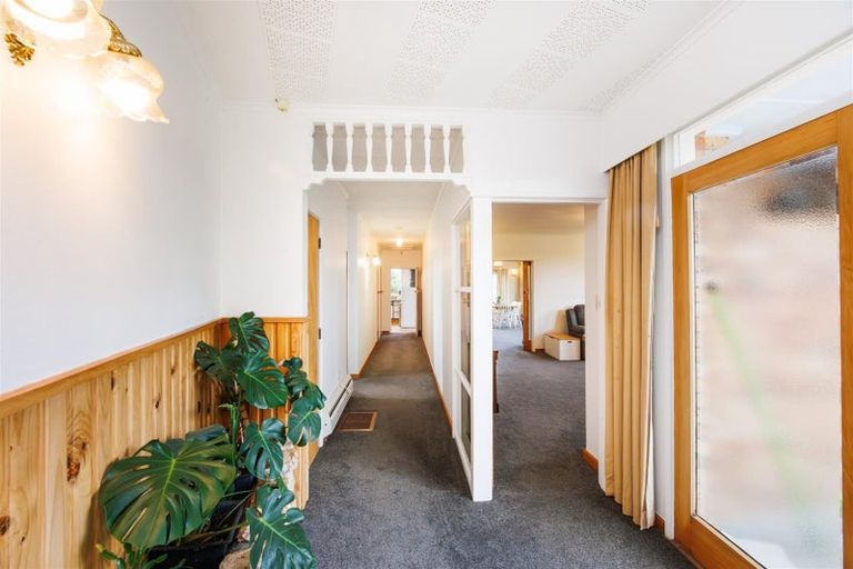 Photo of property in 197 Bridge Street, Bulls, 4818