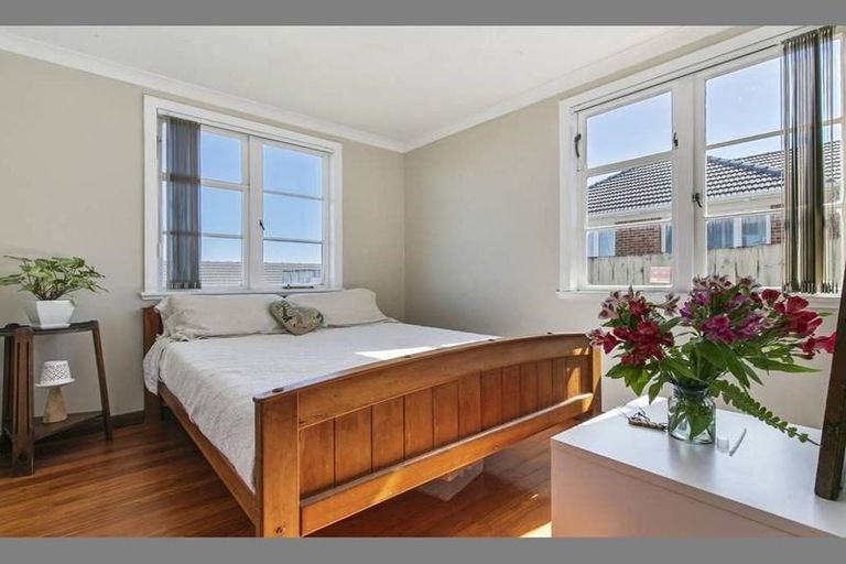 Photo of property in 66 Don Buck Road, Massey, Auckland, 0614