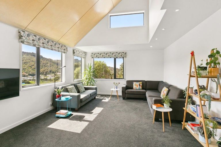 Photo of property in 11 Punjab Street, Khandallah, Wellington, 6035