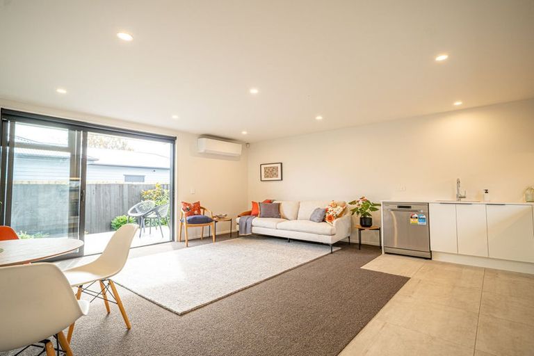 Photo of property in 4/33 Wyon Street, Linwood, Christchurch, 8062