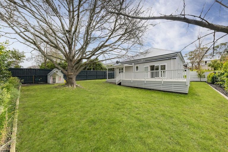 Photo of property in 26 Alexandra Street, Riverhead, 0820