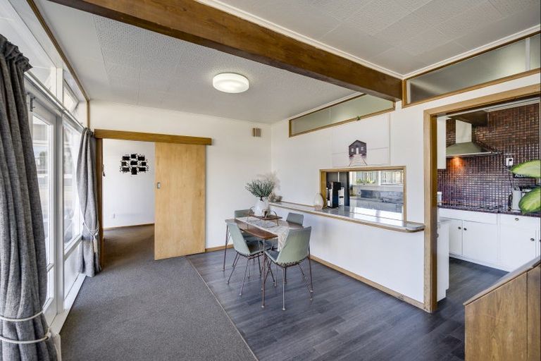 Photo of property in 24 Windsor Terrace, Taradale, Napier, 4112