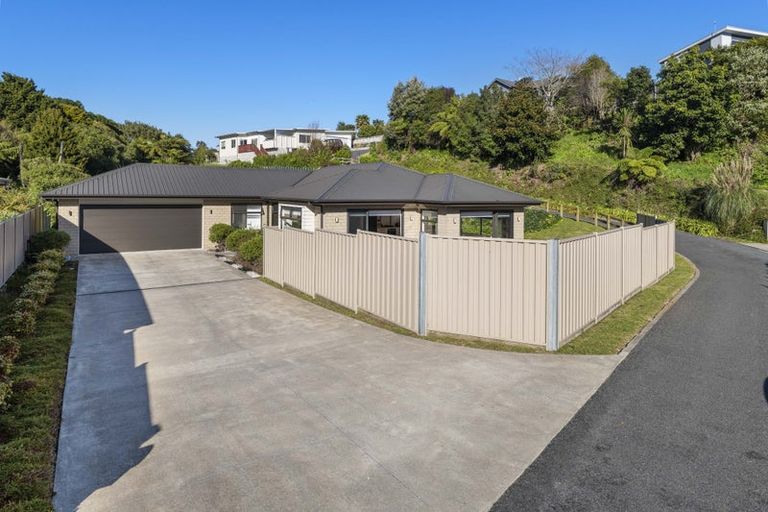 Photo of property in 4 Fern Lane, Whalers Gate, New Plymouth, 4310