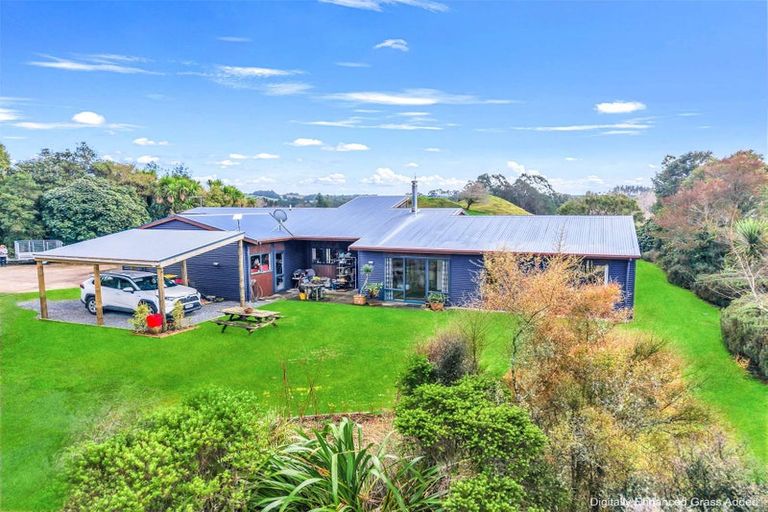 Photo of property in 184 Kaharoa Road, Hamurana, Rotorua, 3096