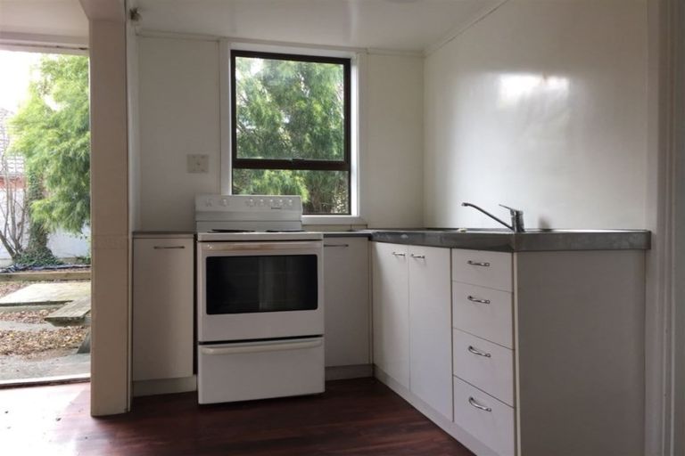 Photo of property in 1/38 Kilmarnock Street, Riccarton, Christchurch, 8011