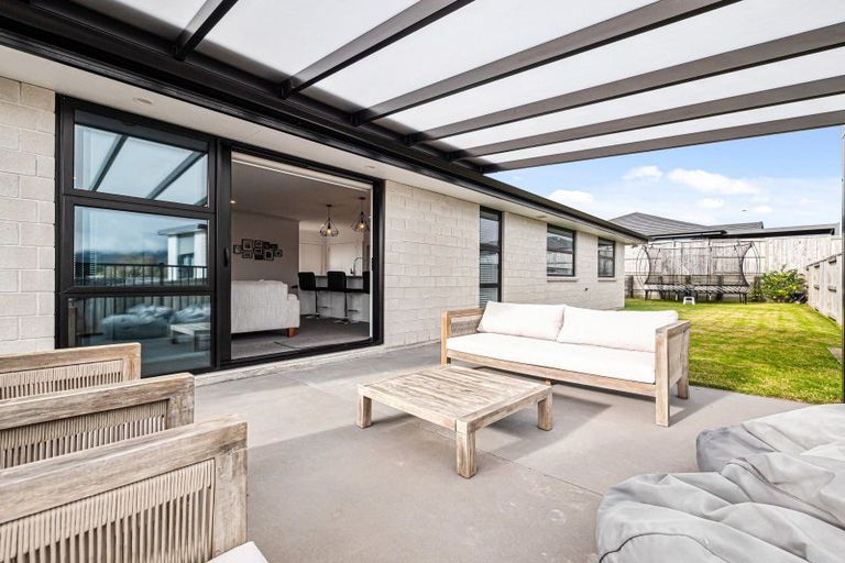 Photo of property in 8 Gaynor Way, Te Puke, 3119