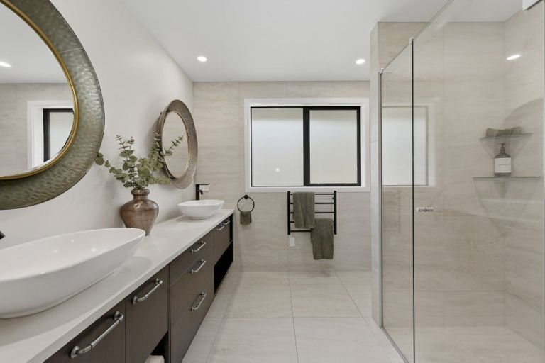 Photo of property in 2 Harper Way, Minden, Tauranga, 3179