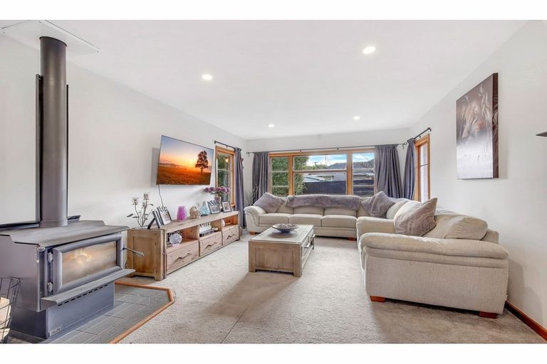 Photo of property in 69 Greenpark Street, Hoon Hay, Christchurch, 8025