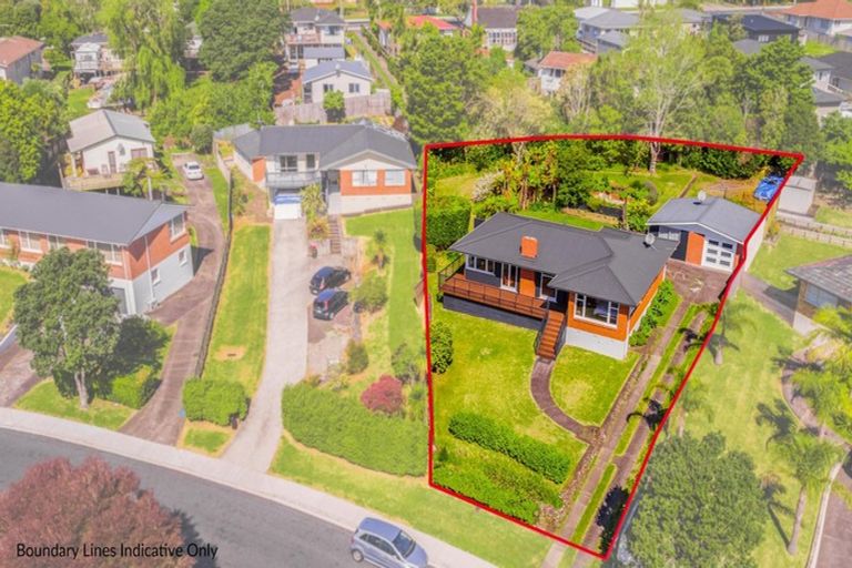 Photo of property in 33 Noall Street, Te Atatu Peninsula, Auckland, 0610