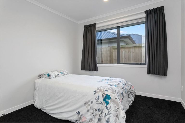 Photo of property in 9 Hehan Close, Cambridge, 3434