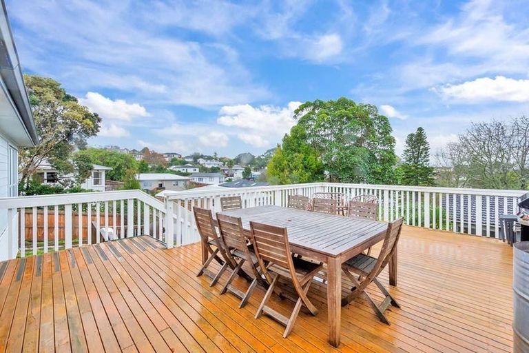 Photo of property in 43 Keegan Drive, Massey, Auckland, 0614