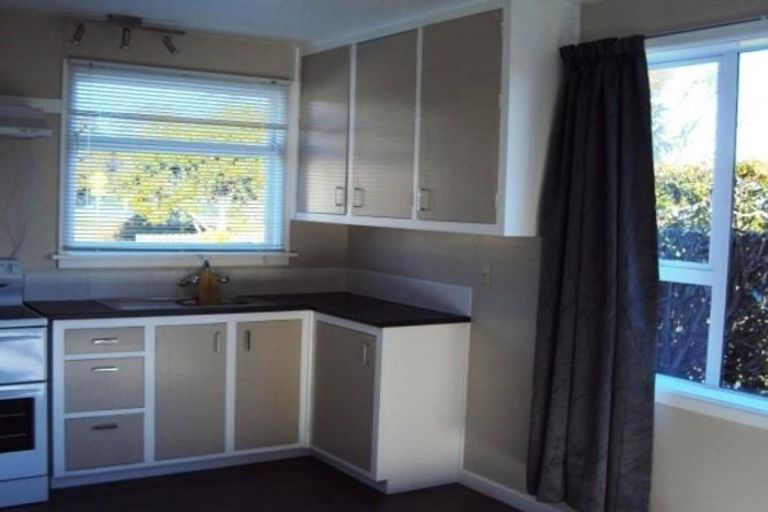 Photo of property in 1/180 Lyttelton Street, Spreydon, Christchurch, 8024