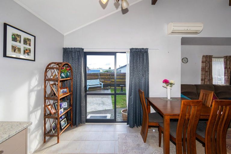 Photo of property in 11a Durham Avenue, Tamatea, Napier, 4112