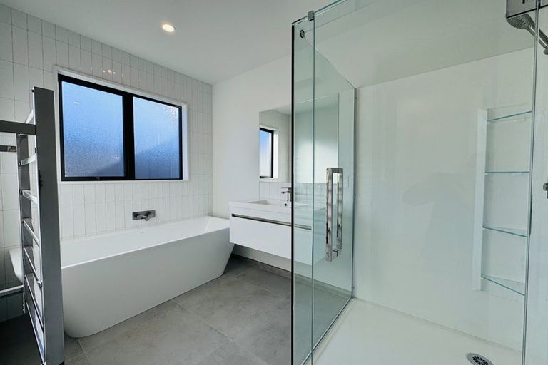 Photo of property in 1 Amberite Place, Harewood, Christchurch, 8051