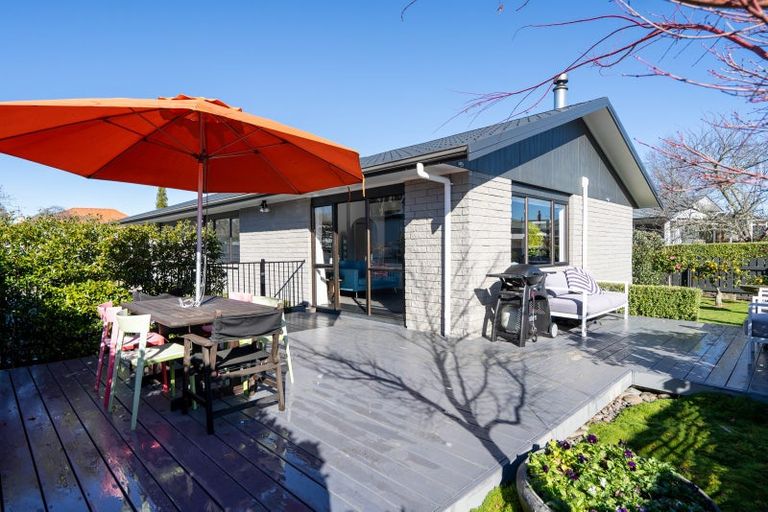 Photo of property in 147a Victoria Street, Cambridge, 3434