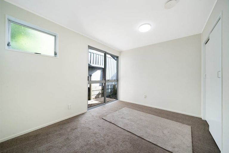 Photo of property in 24a/1 Waimumu Road, Massey, Auckland, 0614