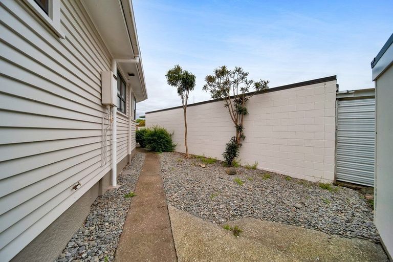 Photo of property in 17 Murray Avenue, Hawera, 4610