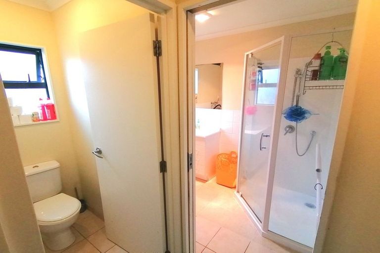 Photo of property in 15 Saint Johns Avenue, Tuakau, 2121