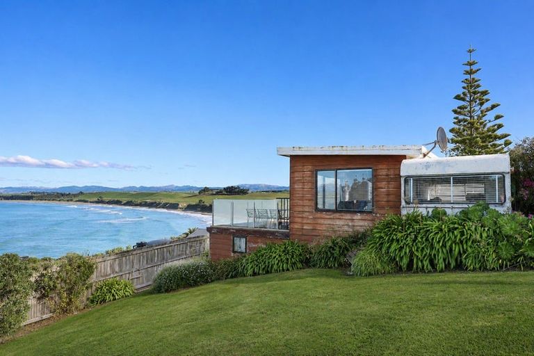 Photo of property in 28 Nasmyth Street, Kakanui, Oamaru, 9495