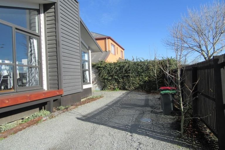 Photo of property in 77 Peverel Street, Riccarton, Christchurch, 8041