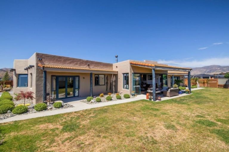 Photo of property in 11 Hortons Way, Cromwell, 9310