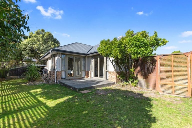 Photo of property in 32 Kotuku Crescent, Woolston, Christchurch, 8023
