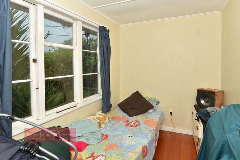 Photo of property in 5 Pukemiro Road, Te Kamo, Whangarei, 0112