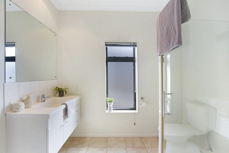 Photo of property in 98 Fergusson Street, Stoke, Nelson, 7011