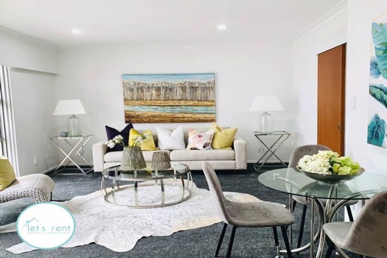 Photo of property in 2/21 Cosy Place, Howick, Auckland, 2014