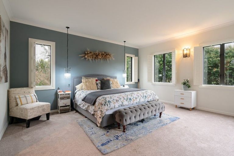Photo of property in 18 Myra Evelyn Grove, Dairy Flat, Albany, 0792