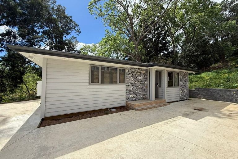 Photo of property in 90 Point View Drive, East Tamaki Heights, Auckland, 2016