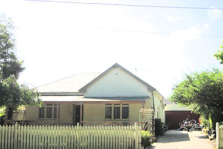 Photo of property in 261 Ashgrove Terrace, Somerfield, Christchurch, 8024