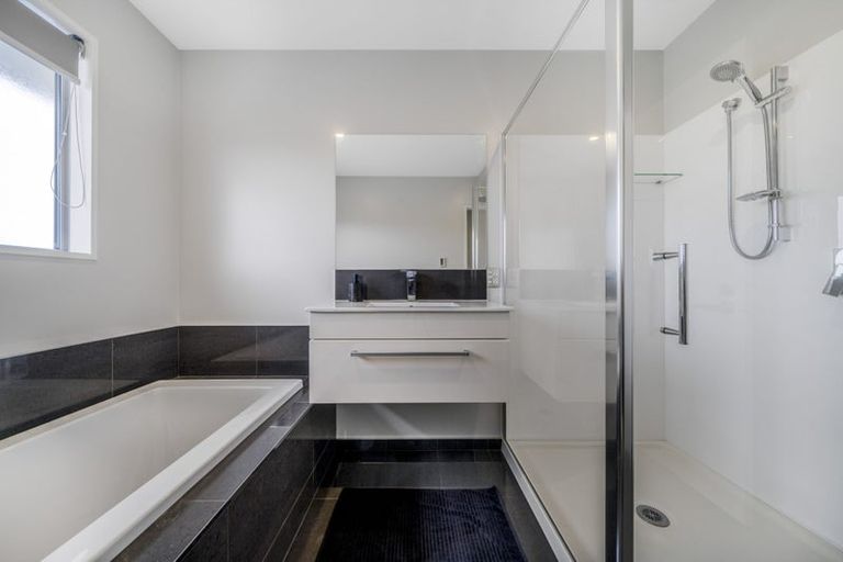 Photo of property in 1 Malachy Grove, Aidanfield, Christchurch, 8025