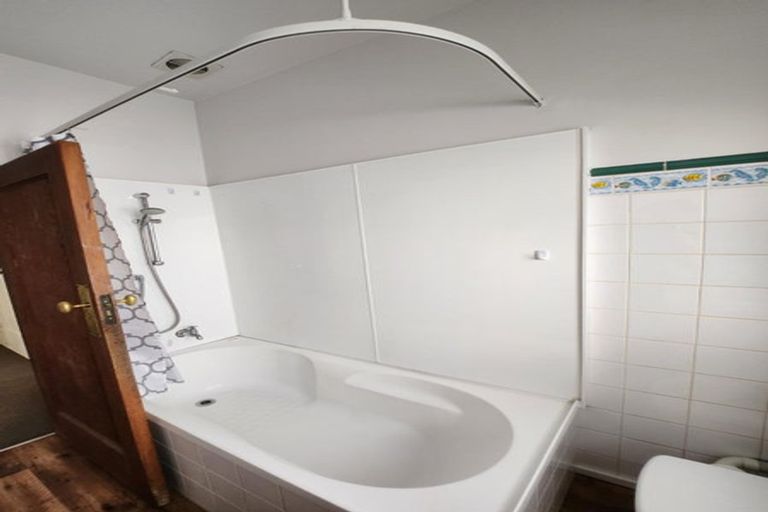 Photo of property in 20 Hataitai Road, Hataitai, Wellington, 6021