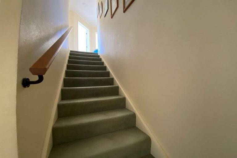 Photo of property in 1 Claridge Place, Mount Maunganui, 3116