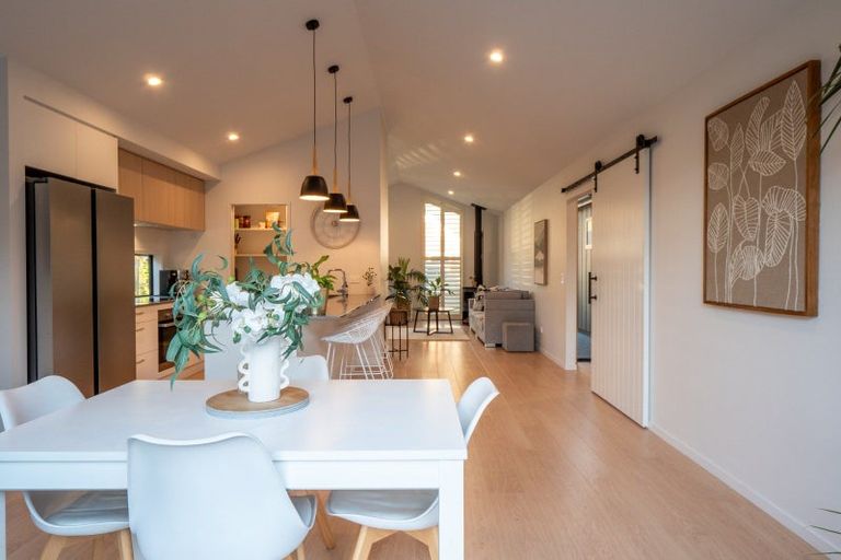 Photo of property in 46 Spur Ridge Rise, Jacks Point, 9371